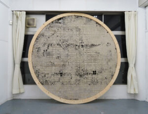 インスタレーション作品『透す窓』の画像