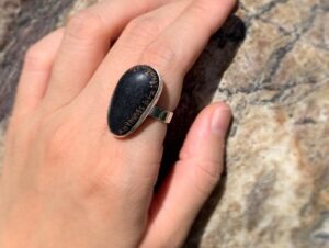 インスタレーション作品『All things are invaluable』の画像