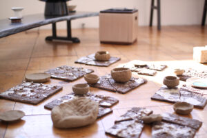 インスタレーション作品『あなたの家に、庭になる』東京芸大修了展の画像