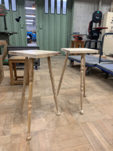 インスタレーション作品『あなたの家に、庭になる』の制作中画像