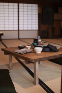 インスタレーション作品『実体のない小腹満たし』の画像